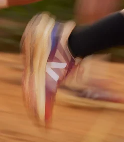 Damen VEJA CONDOR 3 ENGINEERED-MESH AREIA WHITE GRADIENT