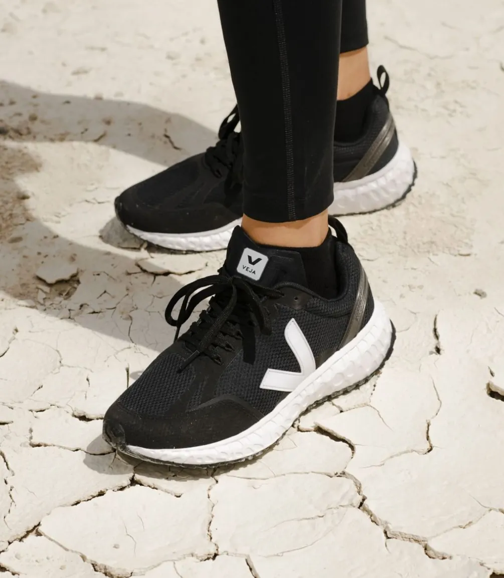 VEJA CONDOR MESH BLACK WHITE