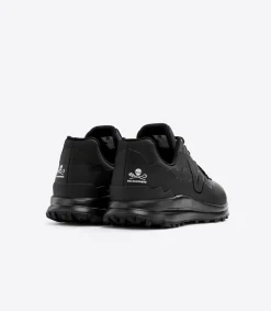 Damen VEJA FITZ ROY TREK-SHELL X SEA SHEPHERD FULL BLACK