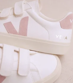 VEJA RECIFE LEATHER WHITE BABE