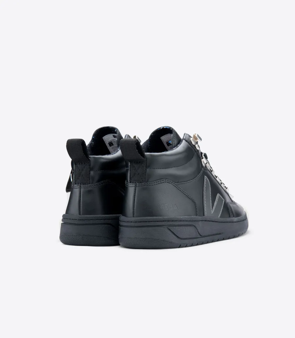 VEJA RORAIMA LEATHER BLACK GRAFITE BLACK SOLE