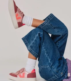 Kinder VEJA V-12 LEATHER NACRE ROSE FLUO