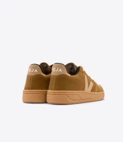 VEJA V-10 SUEDE CAMEL DESERT