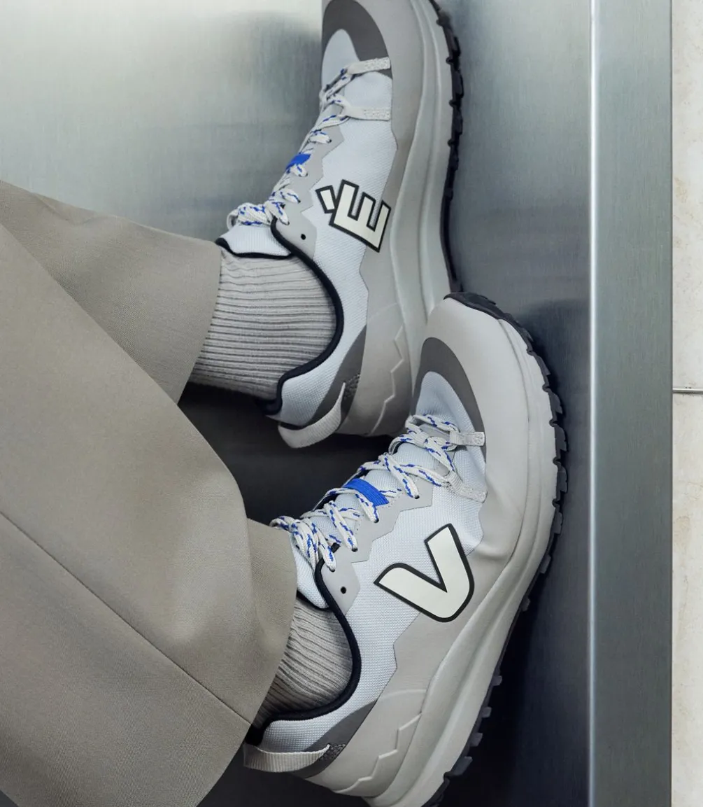 Damen VEJA X ÉTUDES SHARK