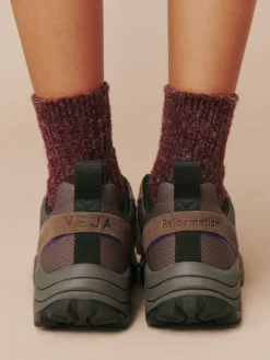 Damen VEJA VENTURI ALVEOMESH X REFORMATION WALNUT