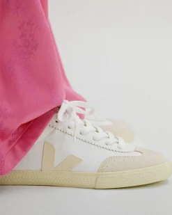 Damen VEJA VOLLEY CANVAS WHITE PIERRE